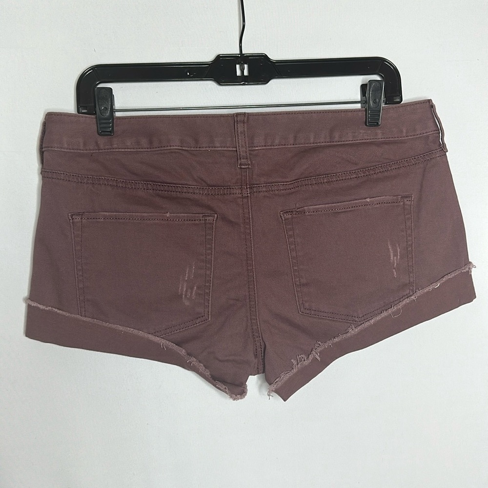 Express Low Rise Shortie Shorts - Picture 3 of 5